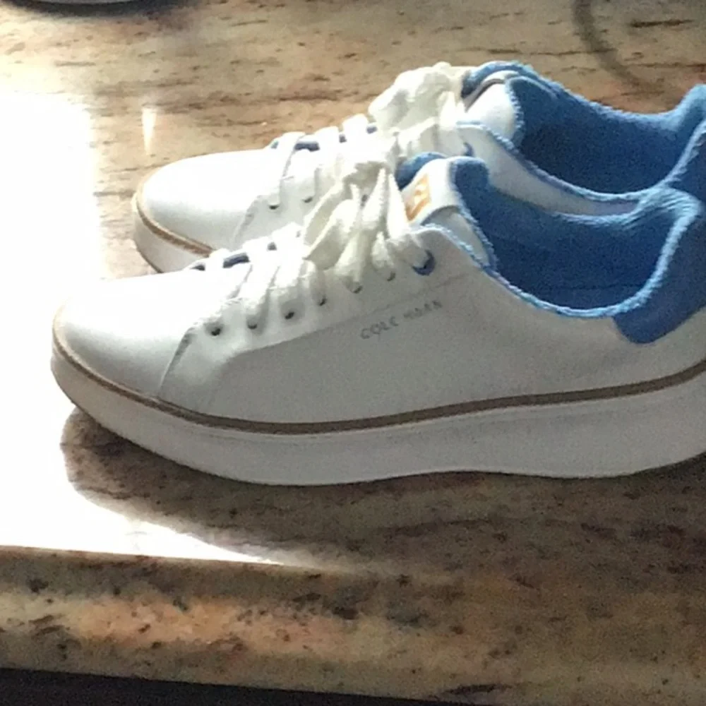 Women’s Cole Haan Grand Pro Top Spin Sneakers,Comfortable and Lightweight.